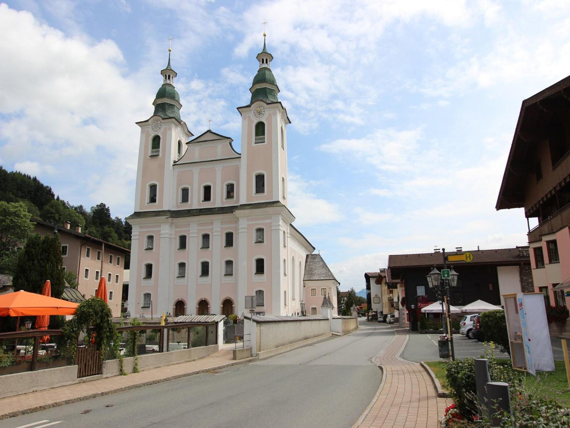Wonderful Apartment In Hopfgarten Im Brixental With Parking Hopfgarten im Brixental Exterior foto